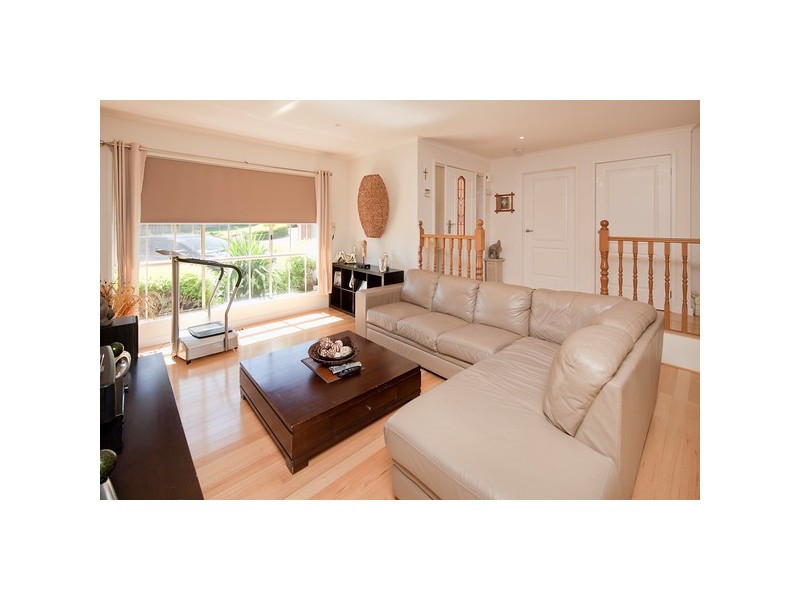 5 Pinto Close, Endeavour Hills VIC 3802