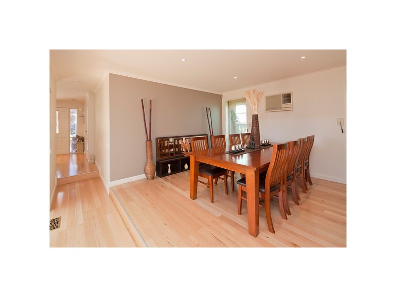 5 Pinto Close, Endeavour Hills VIC 3802