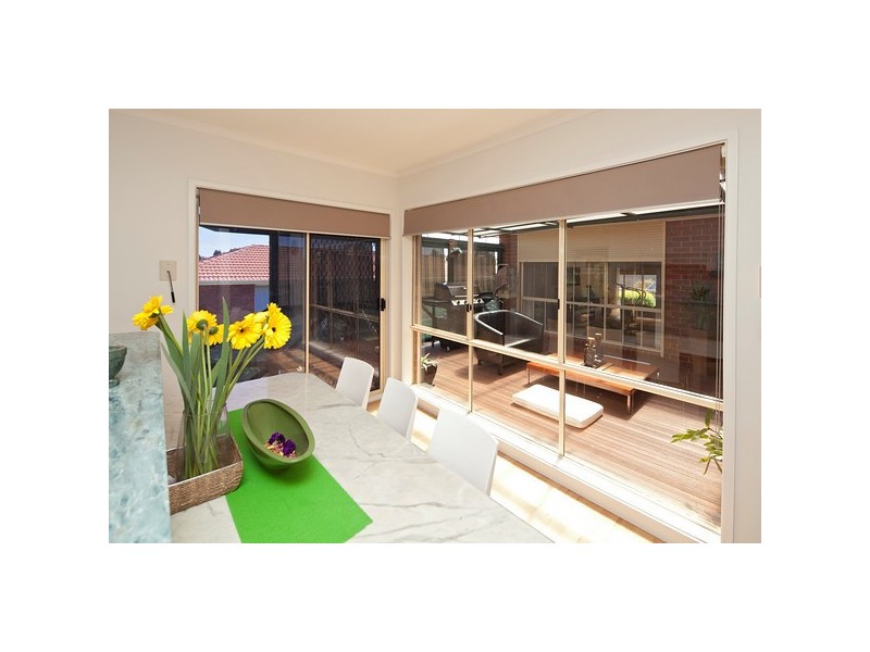 5 Pinto Close, Endeavour Hills VIC 3802