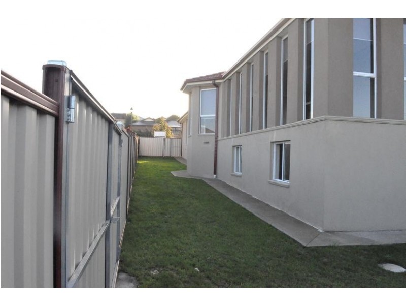 70 Scenic Drive, Beaconsfield VIC 3807