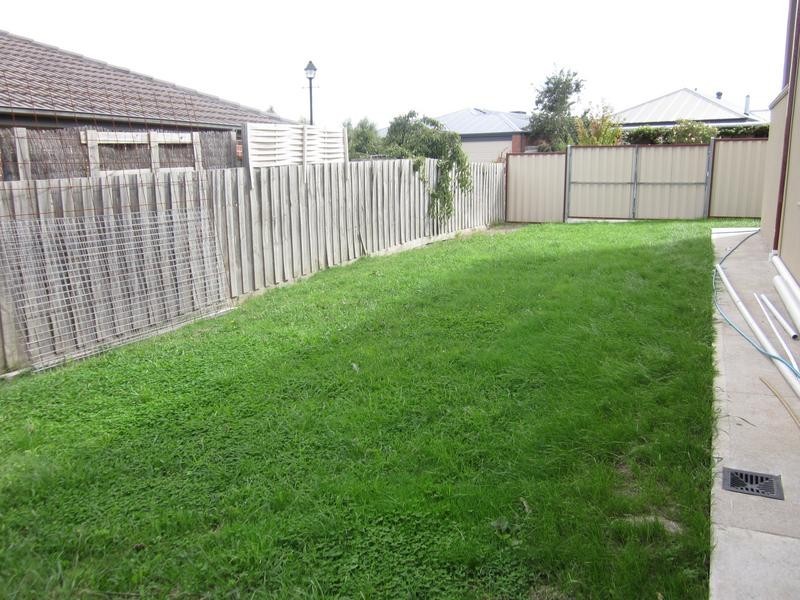 70 Scenic Drive, Beaconsfield VIC 3807