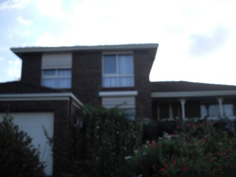 4 Headingly court, Endeavour Hills VIC 3802