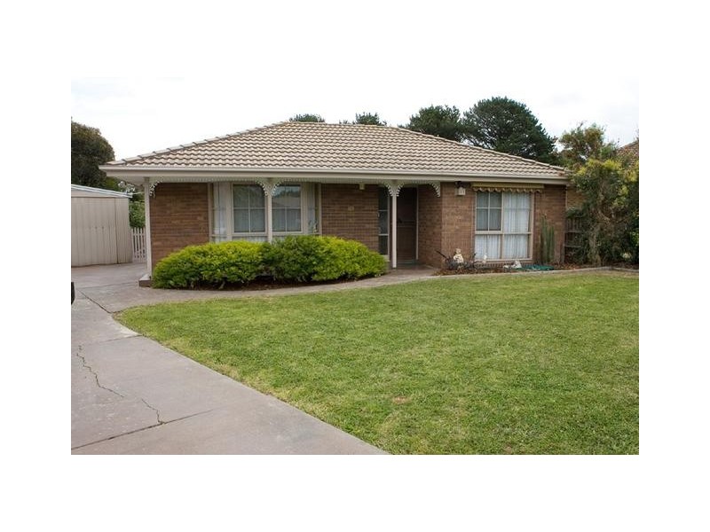 5 Tarbet ourt, Endeavour Hills VIC 3802