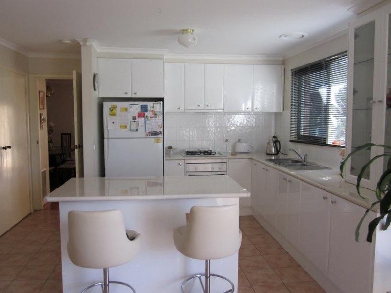 3 Merryn Close, Endeavour Hills VIC 3802