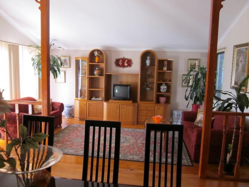 3 Merryn Close, Endeavour Hills VIC 3802