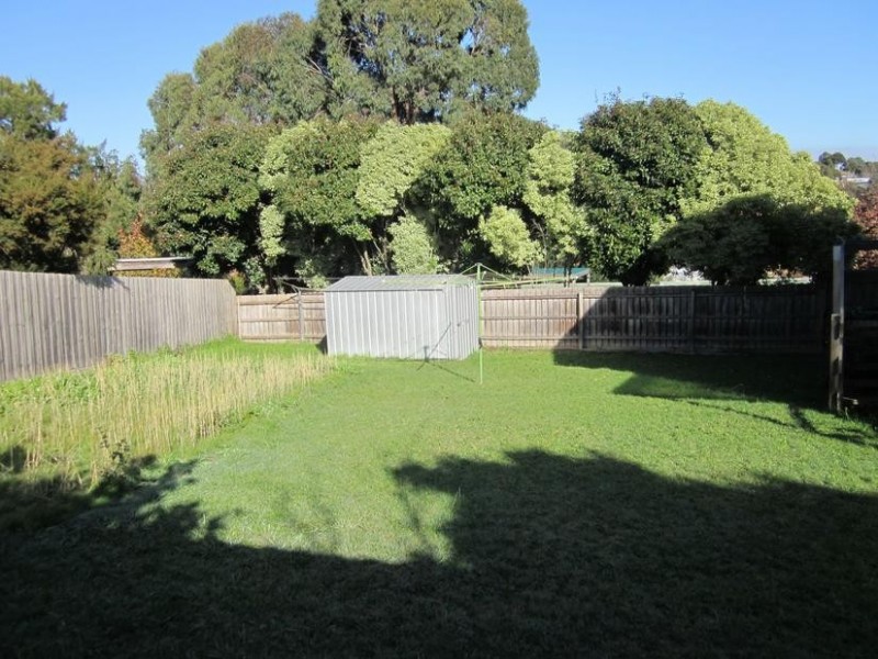 3 Merryn Close, Endeavour Hills VIC 3802