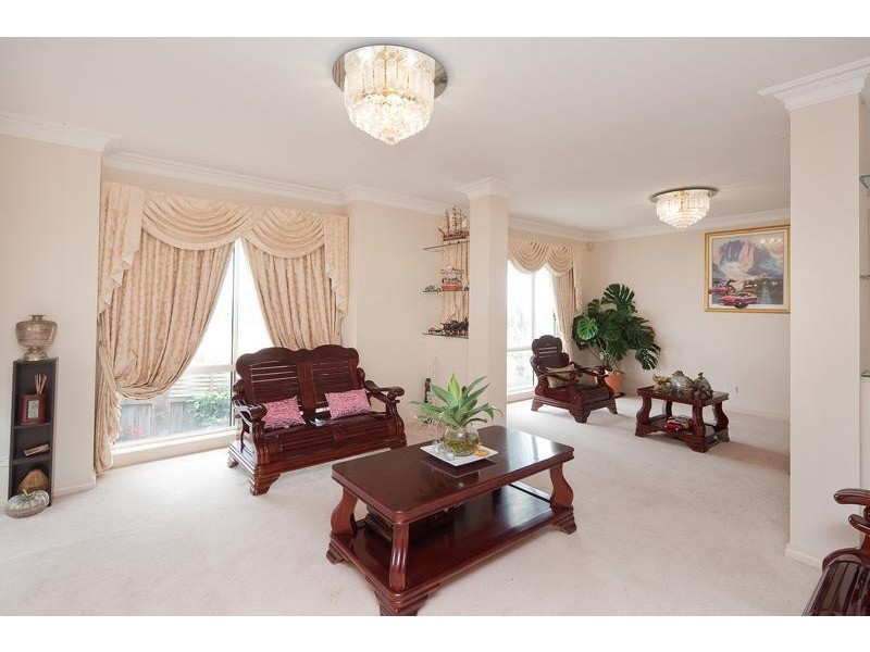 87 Reema Blvd, Endeavour Hills VIC 3802