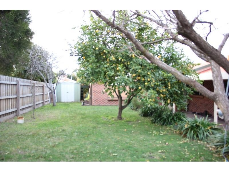 40 Granton Avenue, Endeavour Hills VIC 3802