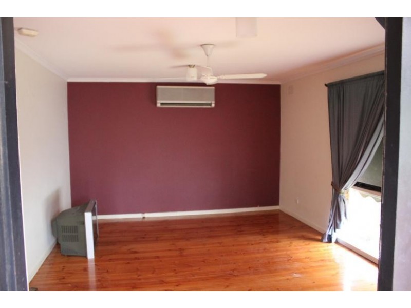 51 Sydney Parkinson Drive, Endeavour Hills VIC 3802