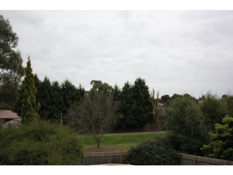 51 Sydney Parkinson Drive, Endeavour Hills VIC 3802