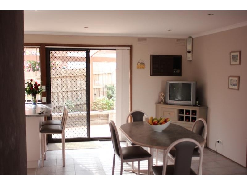 63 Charles Green Avenue, Endeavour Hills VIC 3802