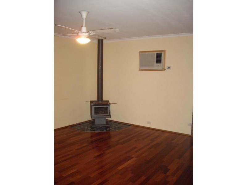 12 Montrose Court, Endeavour Hills VIC 3802