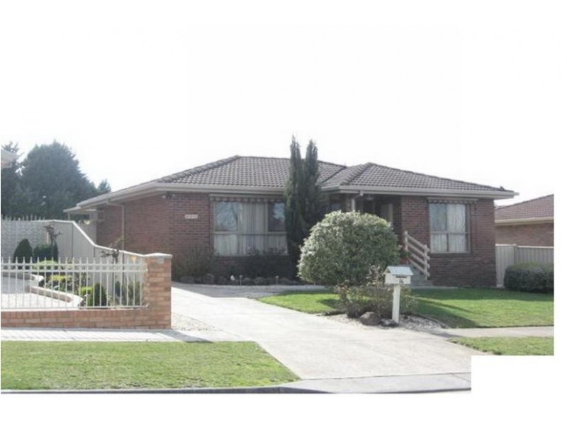 16 Henlow Rise, Hallam VIC 3803