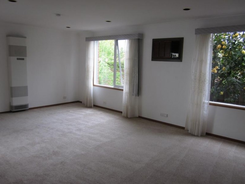 4 Sargood Court, Endeavour Hills VIC 3802