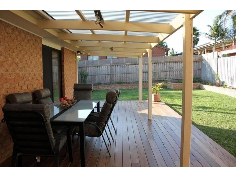 287 James Cook Drive, Endeavour Hills VIC 3802