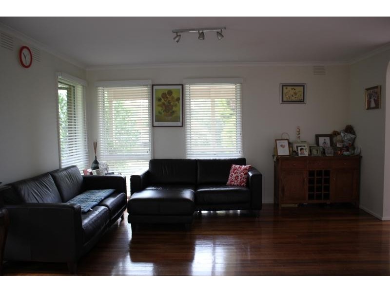 6 Marra Court, Endeavour Hills VIC 3802