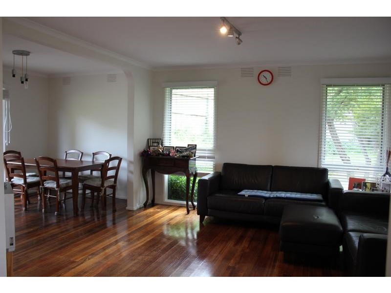 6 Marra Court, Endeavour Hills VIC 3802