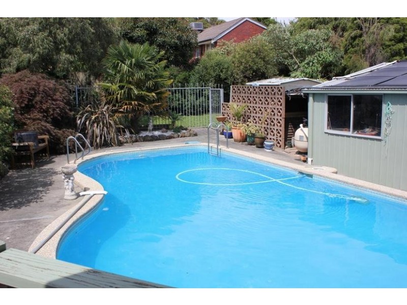 35 Charles Green Avenue, Endeavour Hills VIC 3802