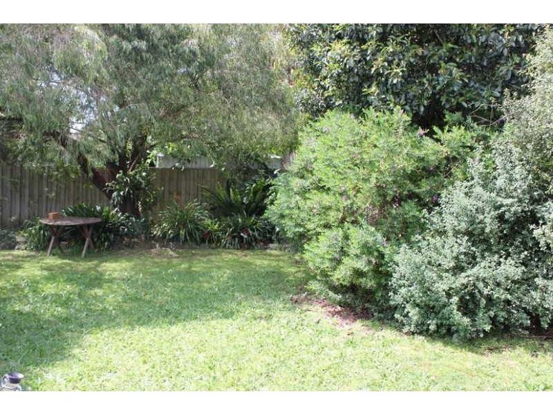 35 Charles Green Avenue, Endeavour Hills VIC 3802