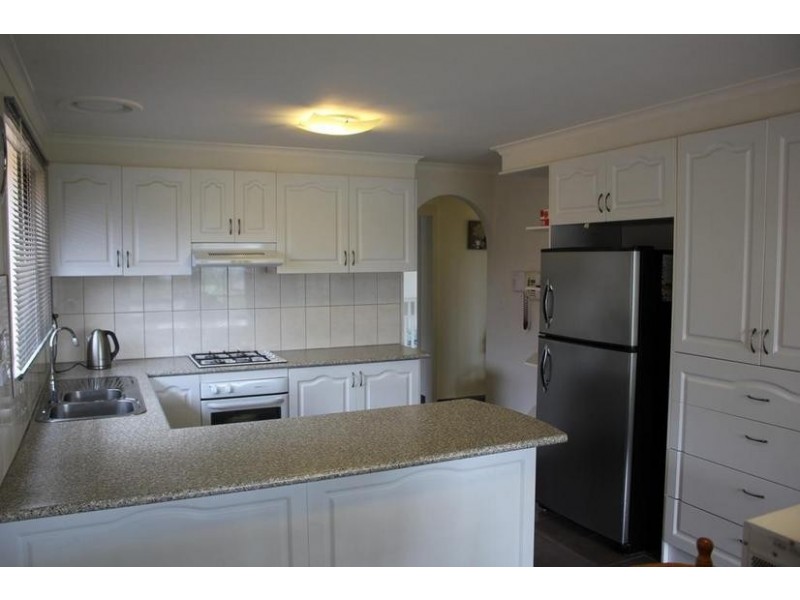 7 Oxley Way, Endeavour Hills VIC 3802