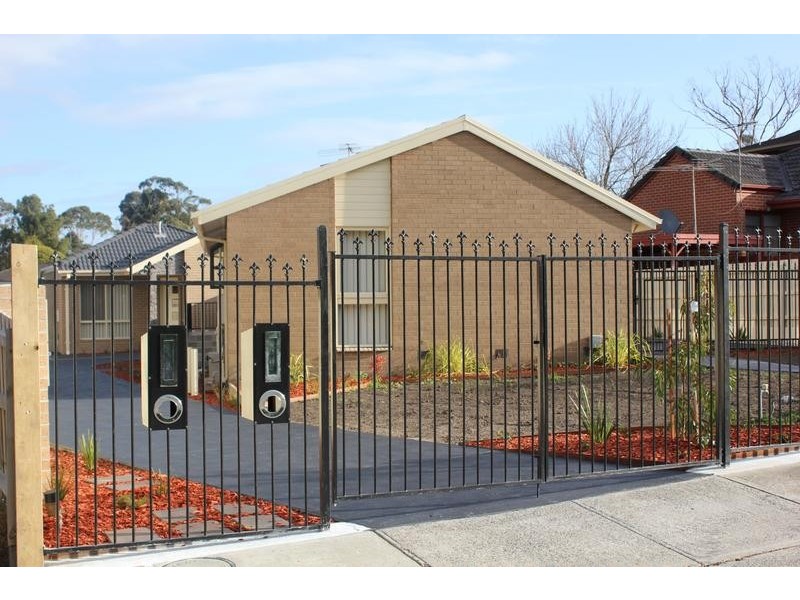 1/10 Heatherton Road, Endeavour Hills VIC 3802