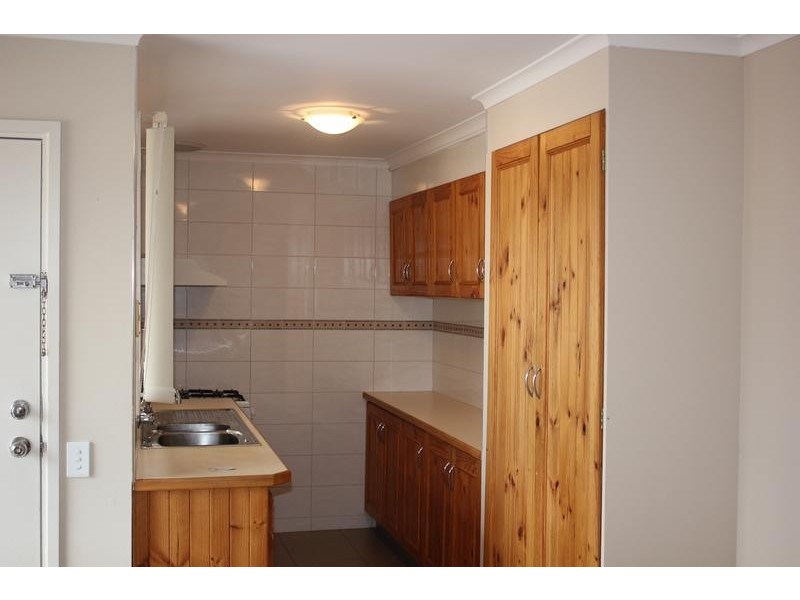 1/10 Heatherton Road, Endeavour Hills VIC 3802