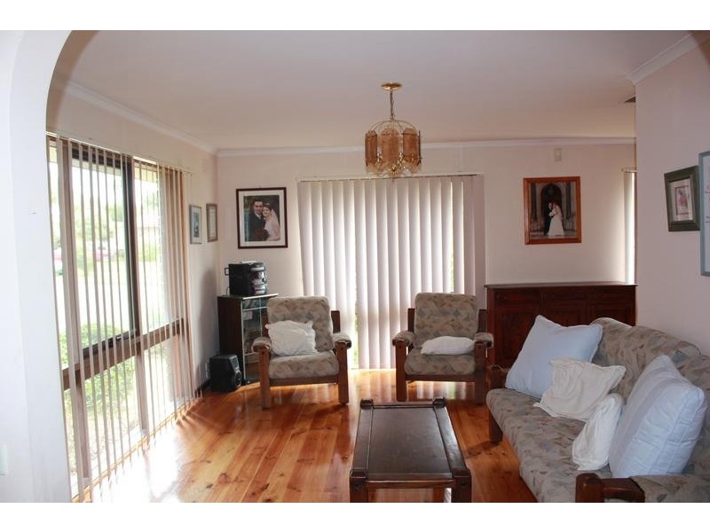 22 Grove End Road, Endeavour Hills VIC 3802