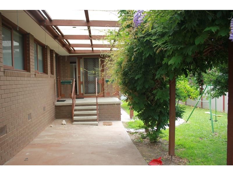 22 Grove End Road, Endeavour Hills VIC 3802