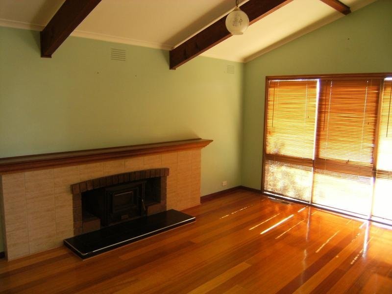 6 Chiswick Court,, Endeavour Hills VIC 3802