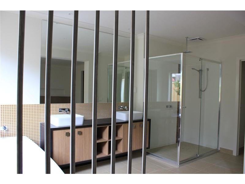 6 Sunline Way, Lyndhurst VIC 3975