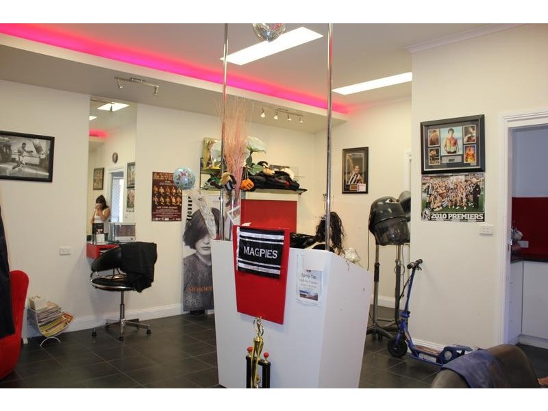 6 Nevis Court, Endeavour Hills VIC 3802