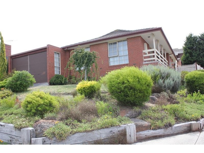 9 Pejaro Court, Endeavour Hills VIC 3802