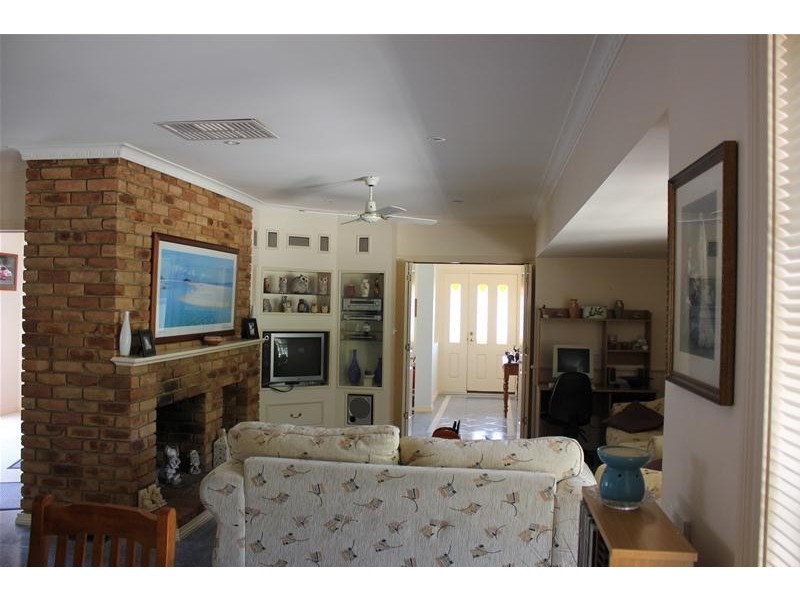 1 Portland Place, Endeavour Hills VIC 3802