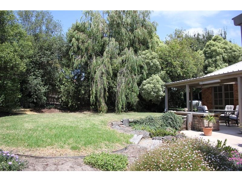 1 Portland Place, Endeavour Hills VIC 3802