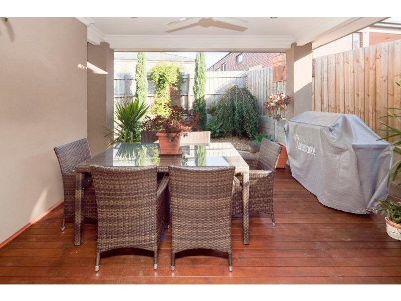 15 Orbison Court, Endeavour Hills VIC 3802