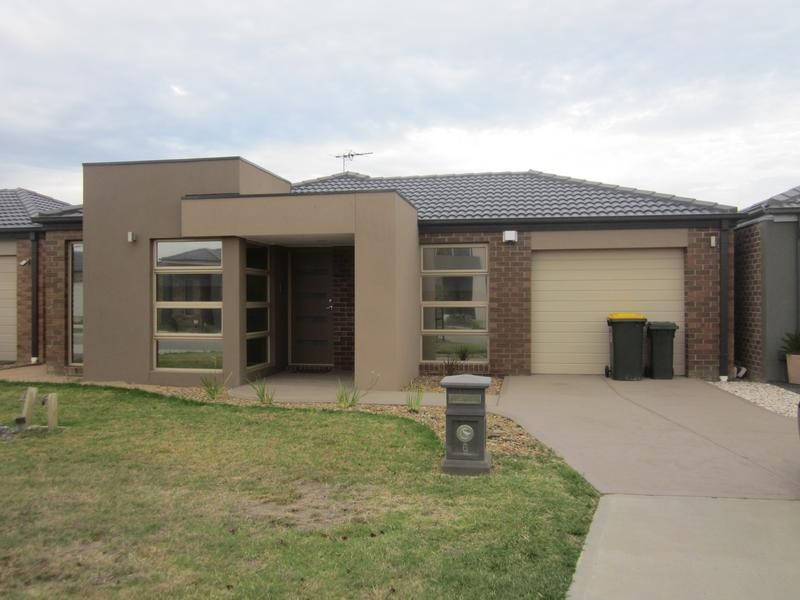 6 Wotan Way, Sandhurst VIC 3977