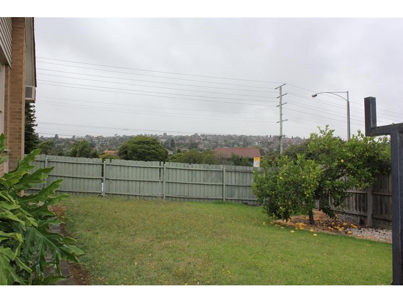 2 Griffith Street, Endeavour Hills VIC 3802