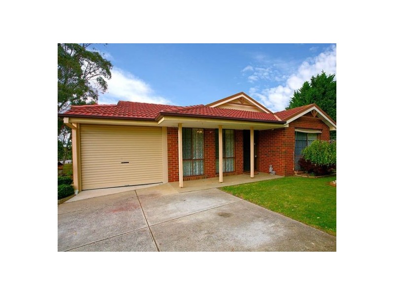 4A Melaleuca Drive, Berwick VIC 3806