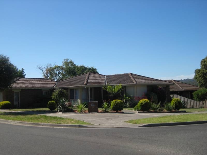 1 Heywood Grove, Endeavour Hills VIC 3802
