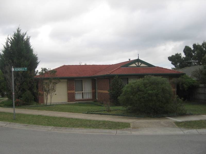 65 Kendall Drive, Narre Warren VIC 3805