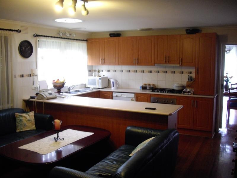 89 James Cook Drive, Endeavour Hills VIC 3802