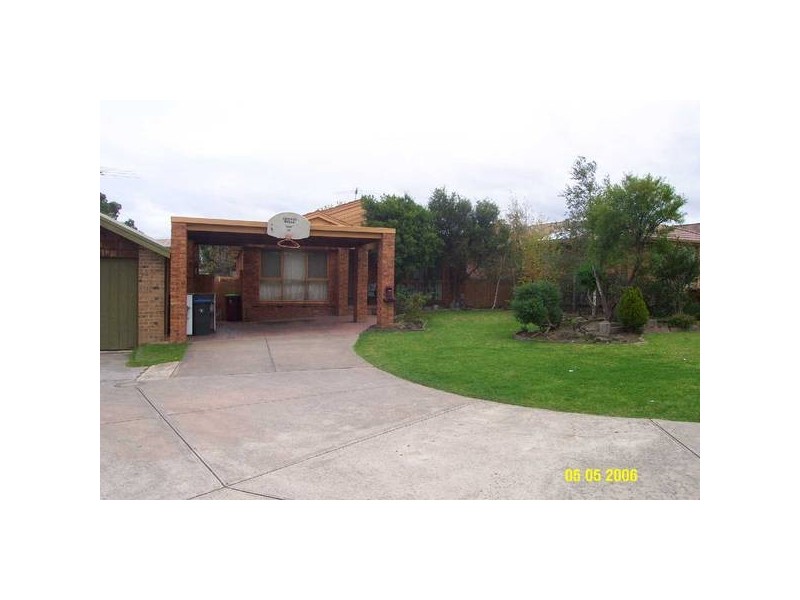 6 Stable Court, Endeavour Hills VIC 3802