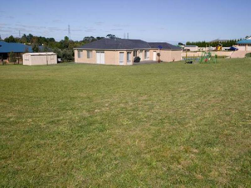 5 Radesin Rise, Narre Warren North VIC 3804