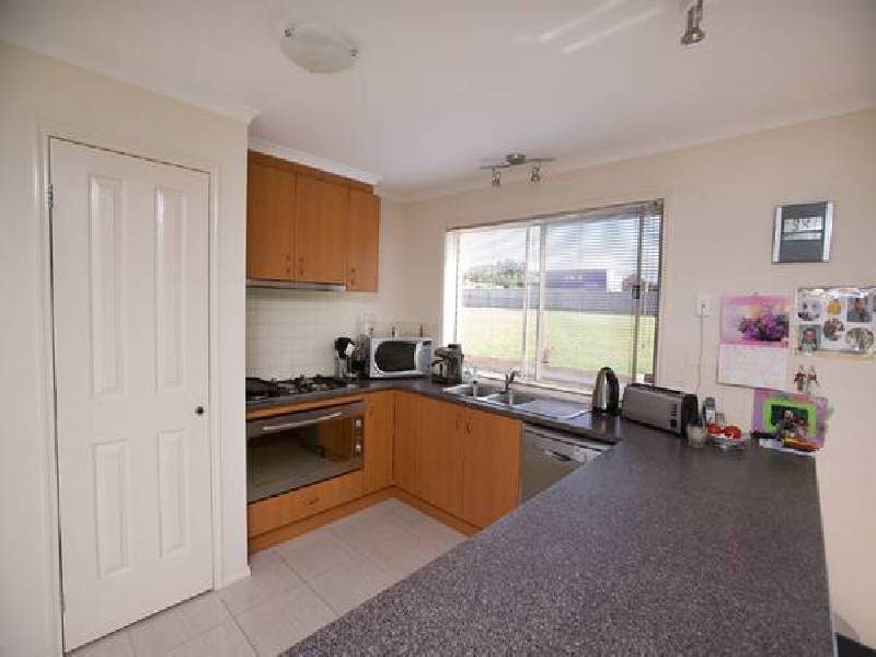 5 Radesin Rise, Narre Warren North VIC 3804