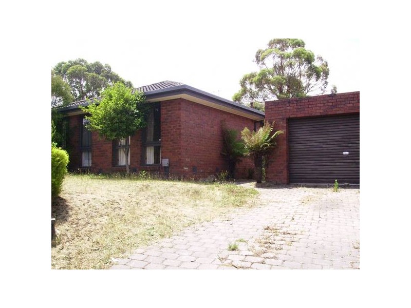 3 Dampier Court, Endeavour Hills VIC 3802