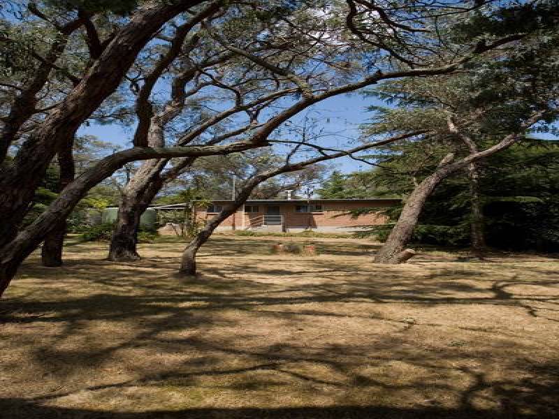 37 Courtneys Road, Belgrave South VIC 3160