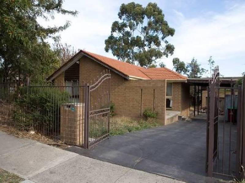 180 James Cook Drive, Endeavour Hills VIC 3802