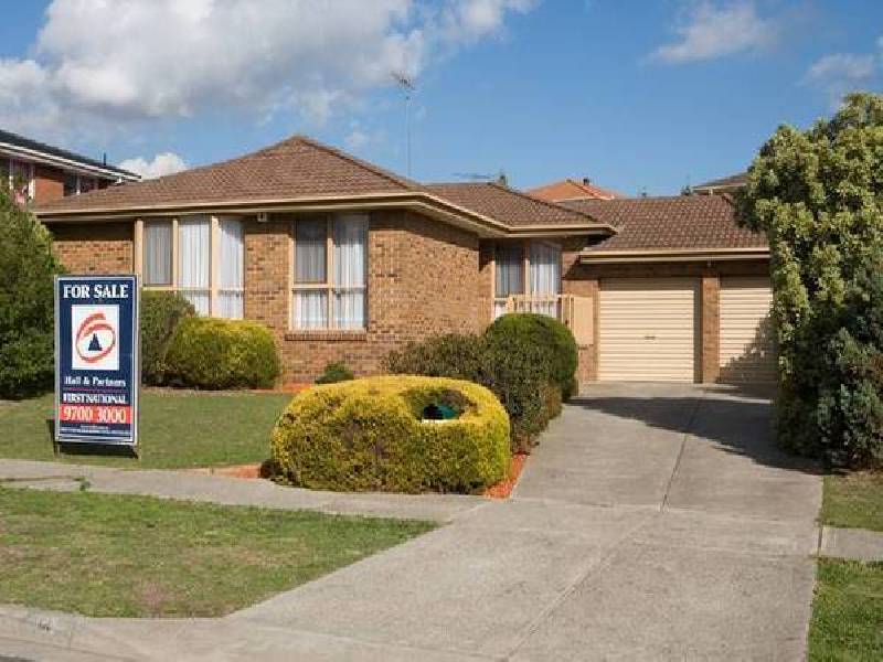 92 Thomas Mitchell Drive, Endeavour Hills VIC 3802