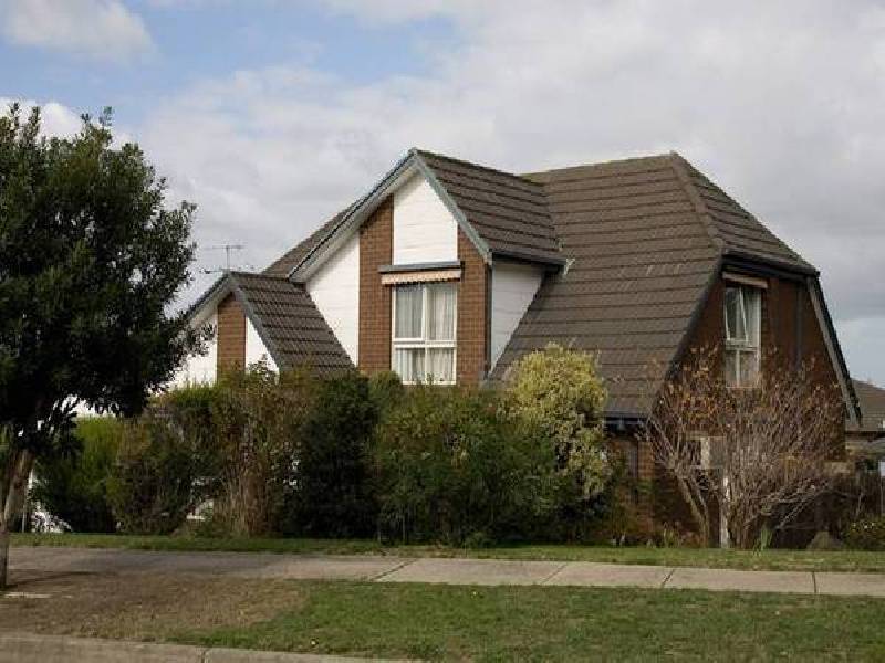 23 Sienna Crescent, Endeavour Hills VIC 3802