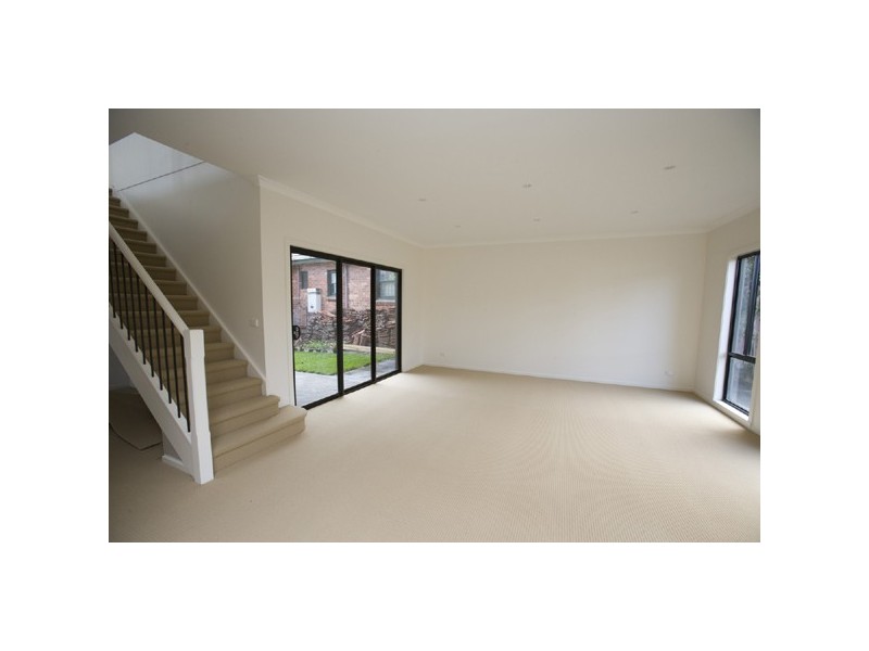 2/36 Ronald Street, Dandenong VIC 3175